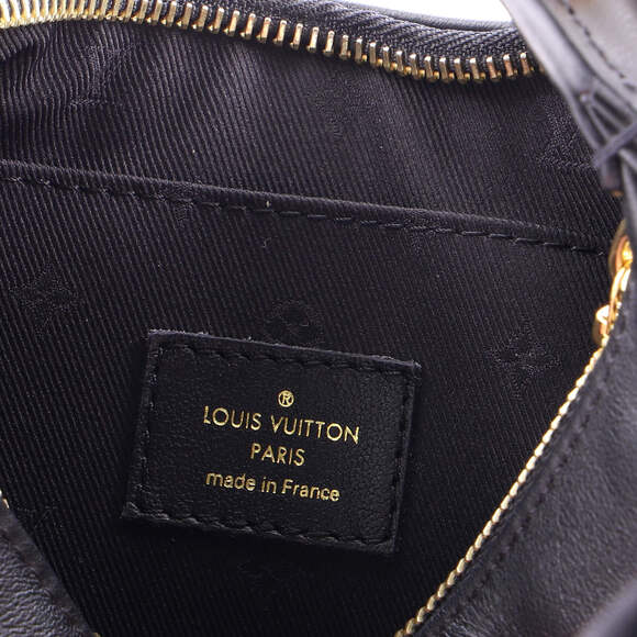Louis Vuitton Over The Moon Bag Bubblegram Leather - Picture 6 of 6